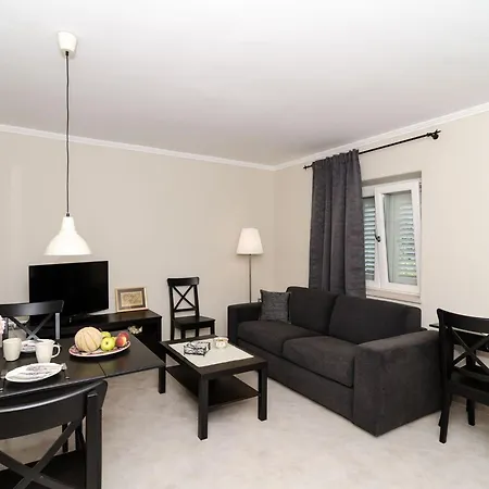Gaura - One-bedroom With Terrace Apartment *
